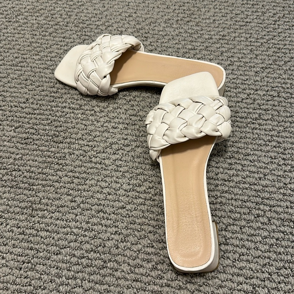 Dressy sandals